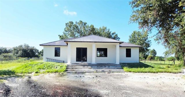430 Bald Cypress Ave, Clewiston, FL 33440