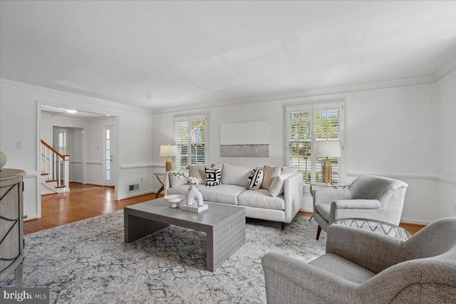 911 RAIL CT, Mclean, VA 22102