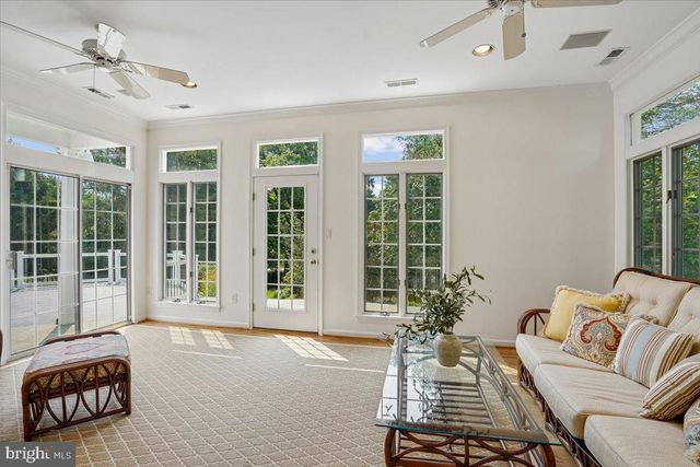 911 RAIL CT, Mclean, VA 22102