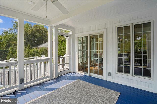 911 RAIL CT, Mclean, VA 22102