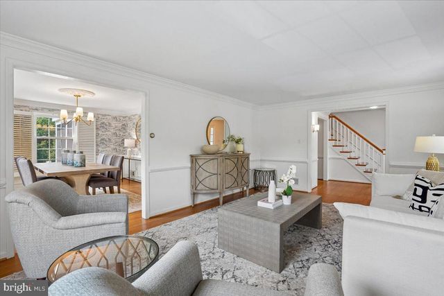 911 RAIL CT, Mclean, VA 22102