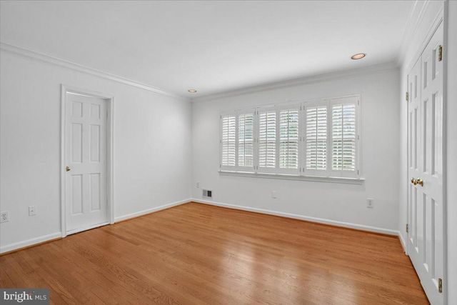 911 RAIL CT, Mclean, VA 22102
