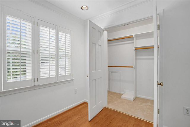 911 RAIL CT, Mclean, VA 22102
