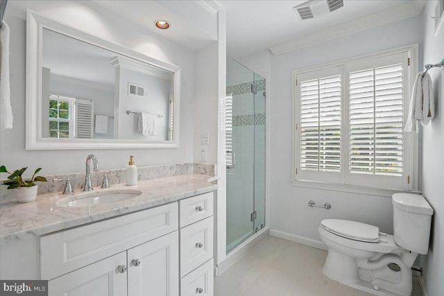 911 RAIL CT, Mclean, VA 22102