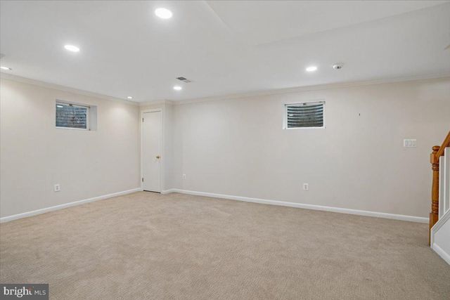 911 RAIL CT, Mclean, VA 22102