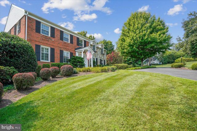 911 RAIL CT, Mclean, VA 22102