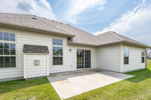 6401 COBBLE CREEK DR, Columbia, MO 65201