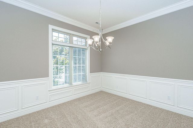 6401 COBBLE CREEK DR, Columbia, MO 65201