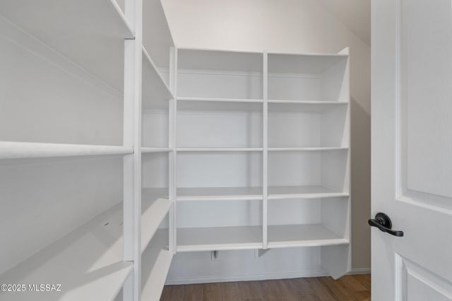 9813 E Miller Peak Trail, Tucson, AZ 85747