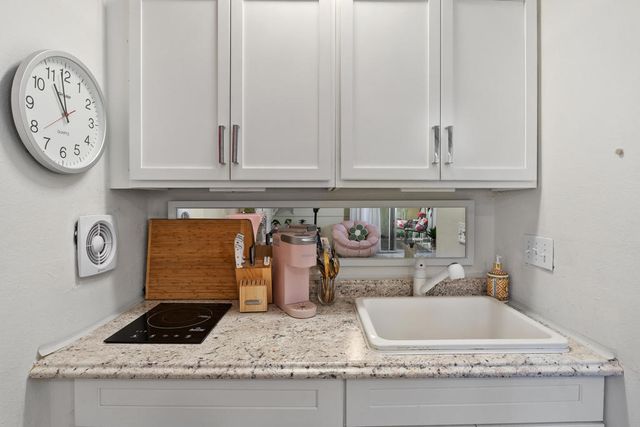 46700 Mountain Cove Drive 5, Indian Wells, CA 92210