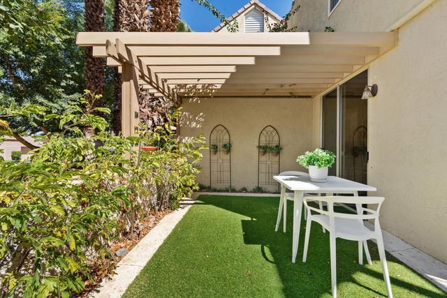 46700 Mountain Cove Drive 5, Indian Wells, CA 92210