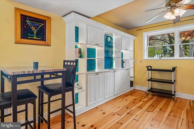 6428 WEEMS AVE, Tracys Landing, MD 20779