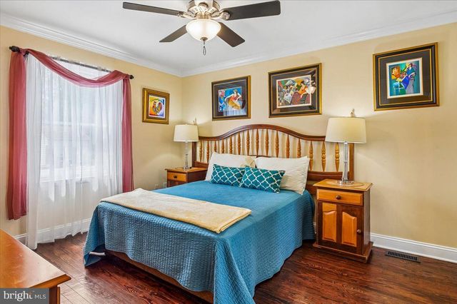 6428 WEEMS AVE, Tracys Landing, MD 20779