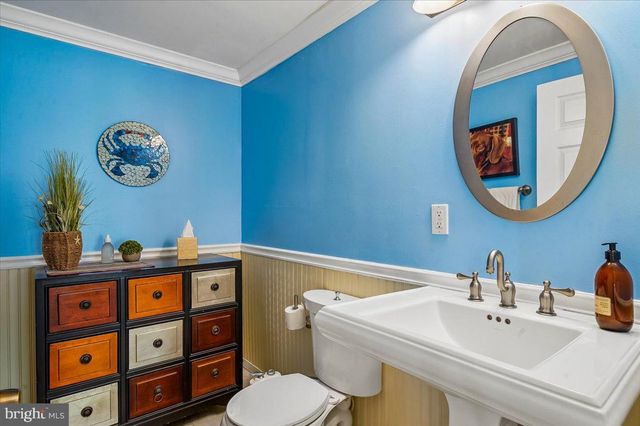 6428 WEEMS AVE, Tracys Landing, MD 20779