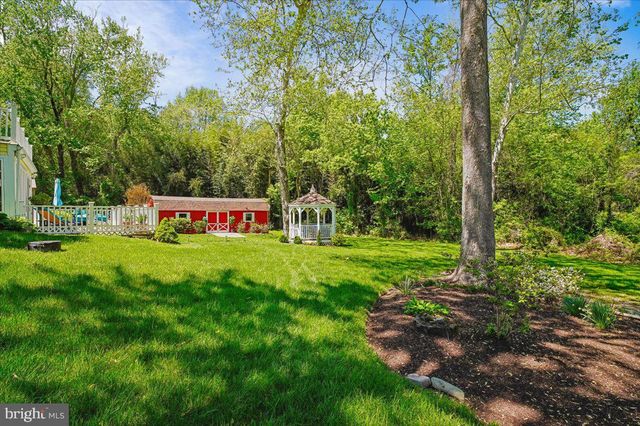 6428 WEEMS AVE, Tracys Landing, MD 20779