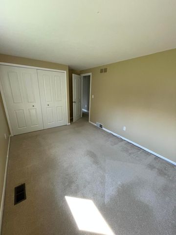 60000 Romeo Plank Road, Ray, MI 48096