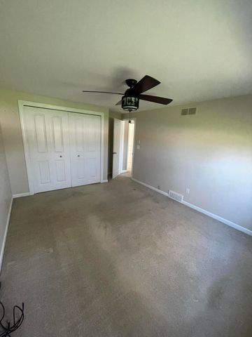 60000 Romeo Plank Road, Ray, MI 48096