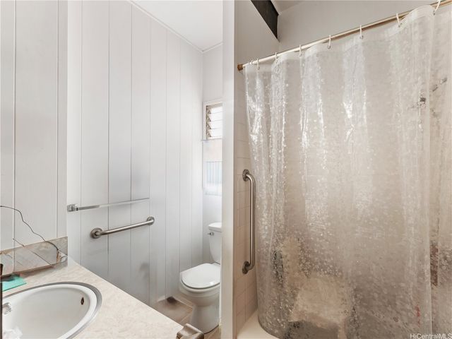 86-48 Hoaha Street, Waianae, HI 96792