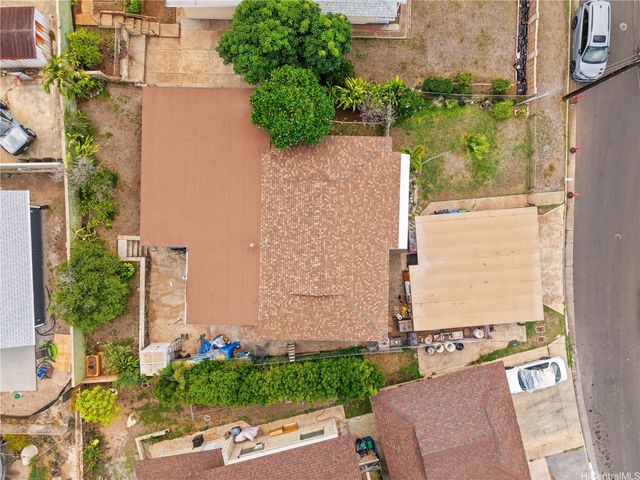 86-48 Hoaha Street, Waianae, HI 96792