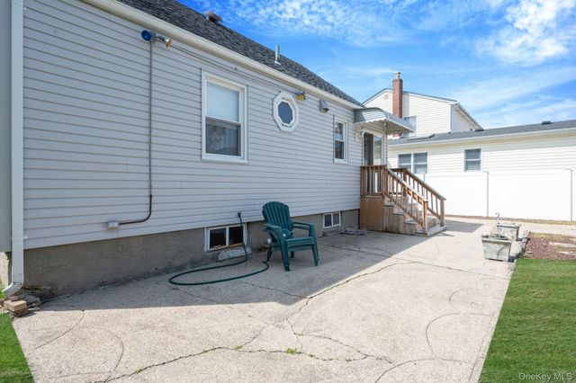 216 Doris Avenue, North Bellmore, NY 11710