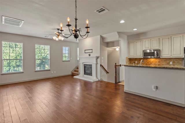 7922 Presley Avenue, Plano, TX 75024