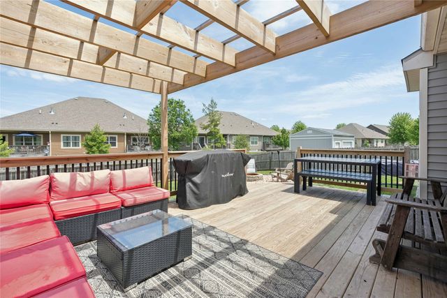 175 SE Stone Prairie Drive, Waukee, IA 50263