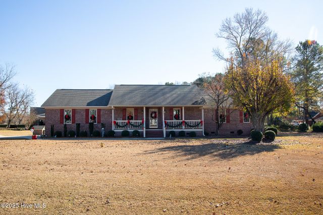 347 Stewart Circle, Whiteville, NC 28472