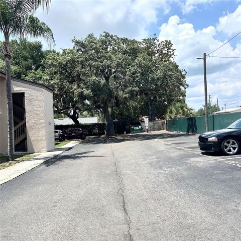 7531 PITCH PINE CIRCLE 197, Tampa, FL 33617
