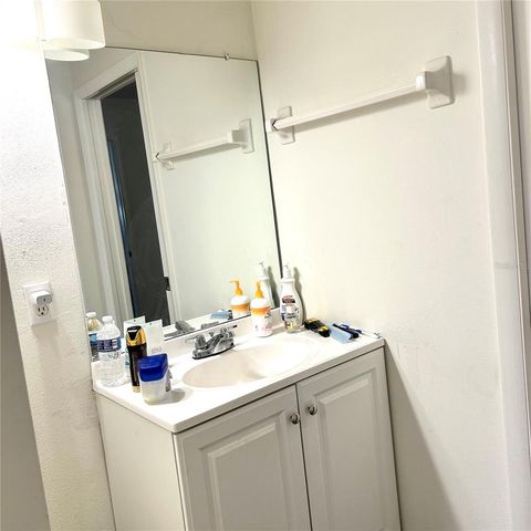 7531 PITCH PINE CIRCLE 197, Tampa, FL 33617