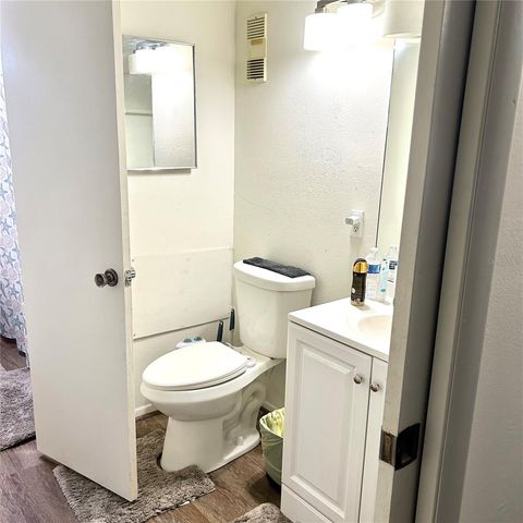 7531 PITCH PINE CIRCLE 197, Tampa, FL 33617