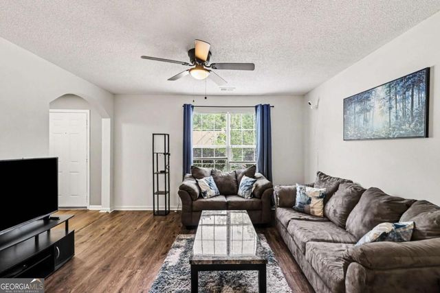 6798 Merrywood Drive, Fairburn, GA 30213