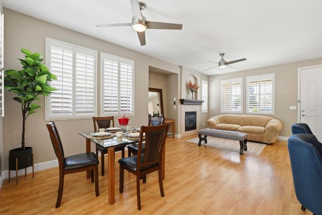 576 Sutherland Ranch Ln, Roseville, CA 95678