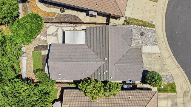 576 Sutherland Ranch Ln, Roseville, CA 95678