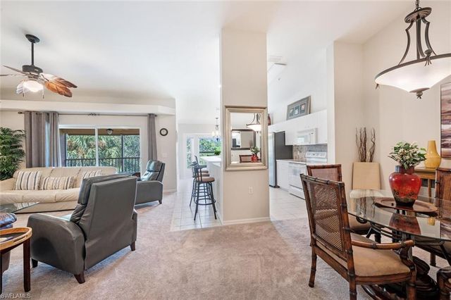 2895 Cypress Trace CIR 202, Naples, FL 34119