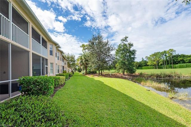 2895 Cypress Trace CIR 202, Naples, FL 34119
