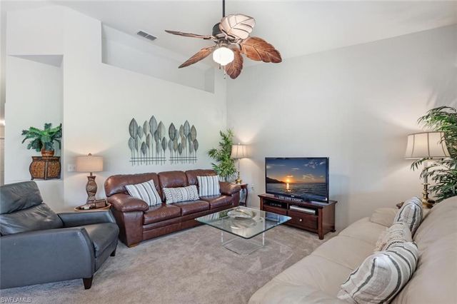2895 Cypress Trace CIR 202, Naples, FL 34119