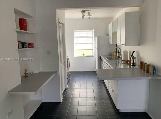 424 NE 82nd St 4C, Miami, FL 33138