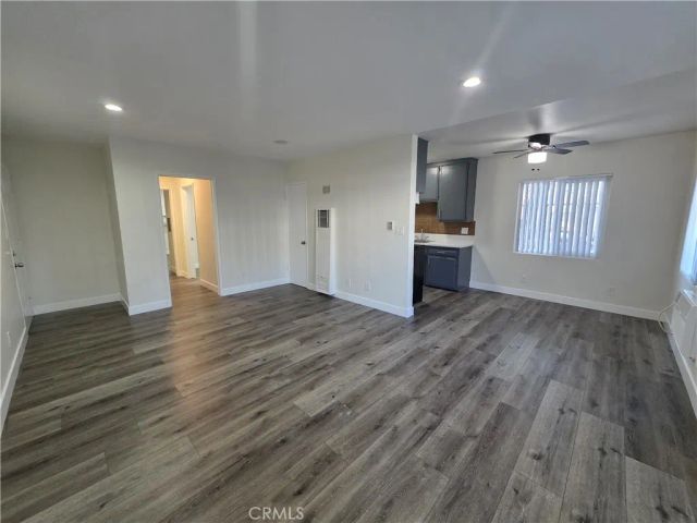 20754 Hartland 1, Winnetka, CA 91306