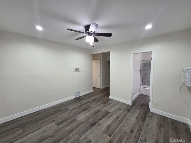 20754 Hartland 1, Winnetka, CA 91306