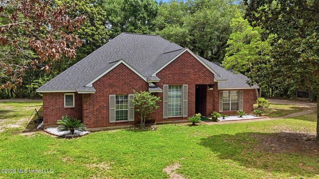 1605 Fairhaven Drive, Gautier, MS 39553