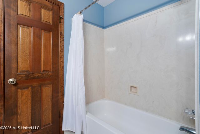 1605 Fairhaven Drive, Gautier, MS 39553