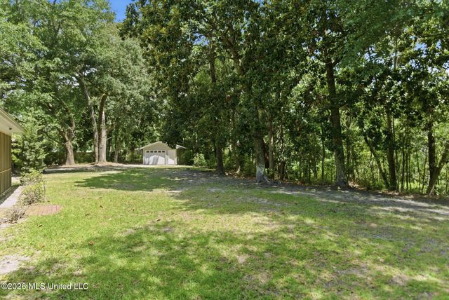 1605 Fairhaven Drive, Gautier, MS 39553
