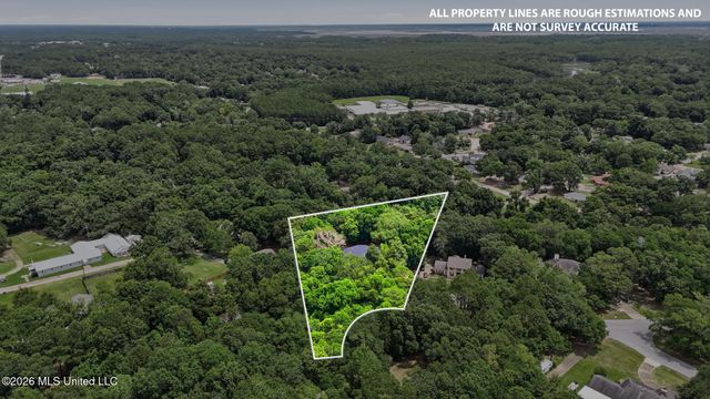 1605 Fairhaven Drive, Gautier, MS 39553