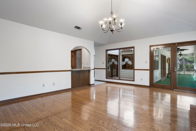 1605 Fairhaven Drive, Gautier, MS 39553