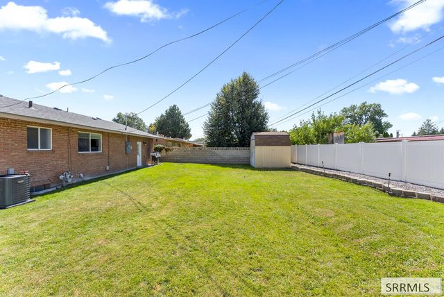 443 Sykes Drive, Idaho Falls, ID 83401