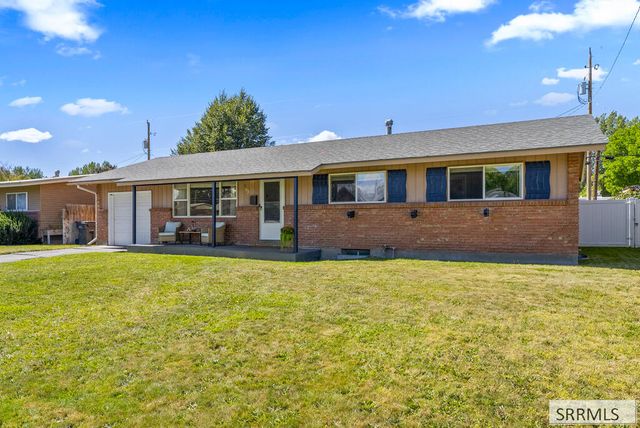 443 Sykes Drive, Idaho Falls, ID 83401