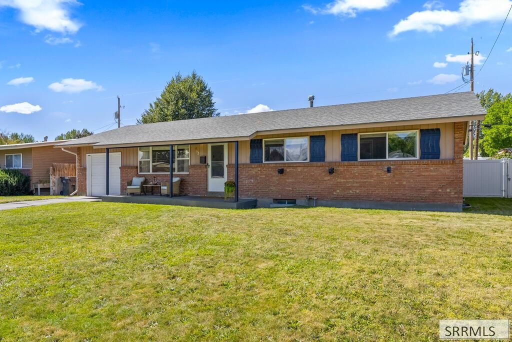 443 Sykes Drive, Idaho Falls, ID 83401