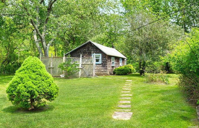 61 Lower 7 Ponds Road, Water Mill, NY 11976