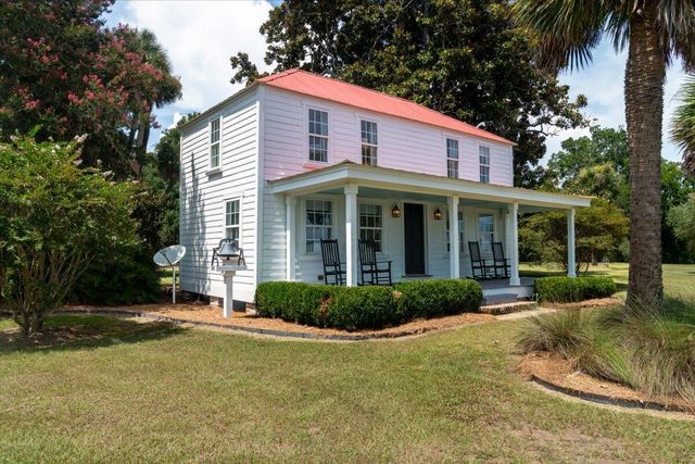 8488 Middleton Point Lane, Edisto Island, SC 29438