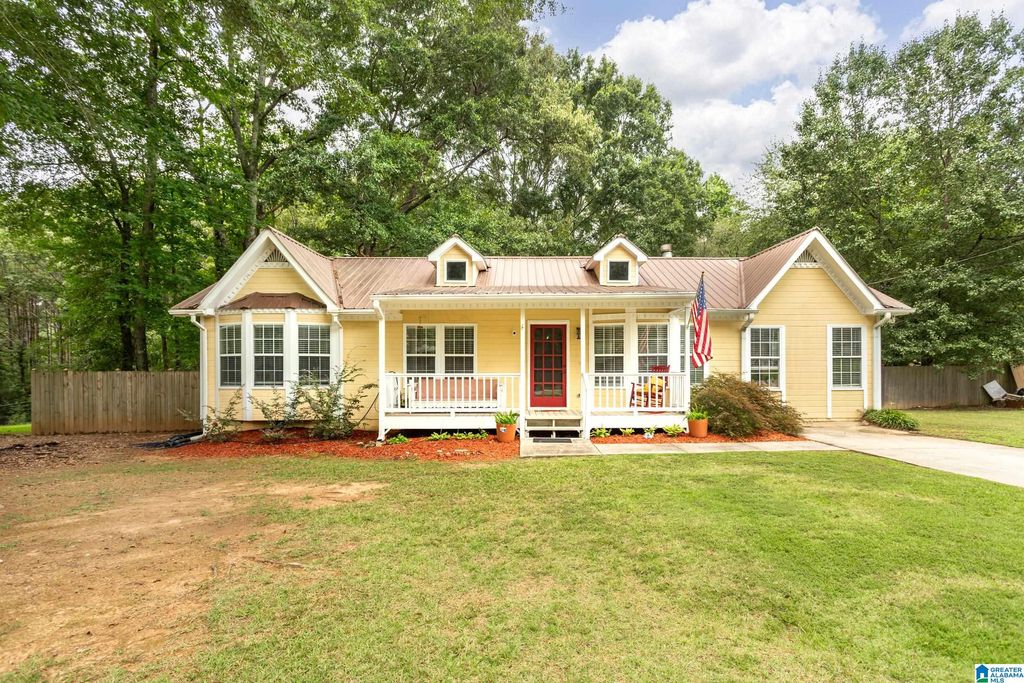 200 CRAWFORD DRIVE, Springville, AL 35146